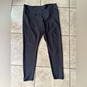 Old Navy Active High-Rise Black Leggings